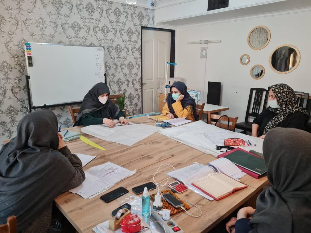 آموزشگاه خیاطی آسمانه