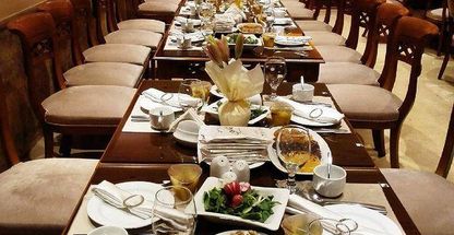 رستوران لوکس شمشیر یاس (لوکس شمشیری)