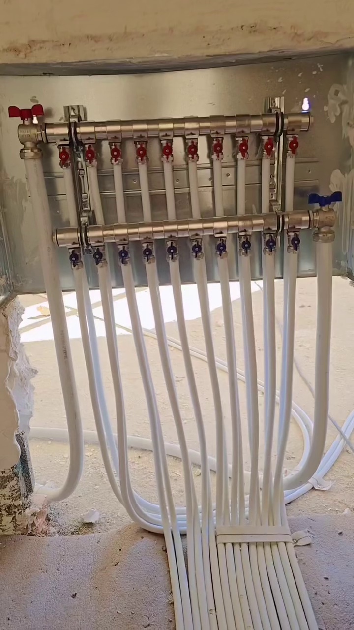 تاسیسات نوین ماد