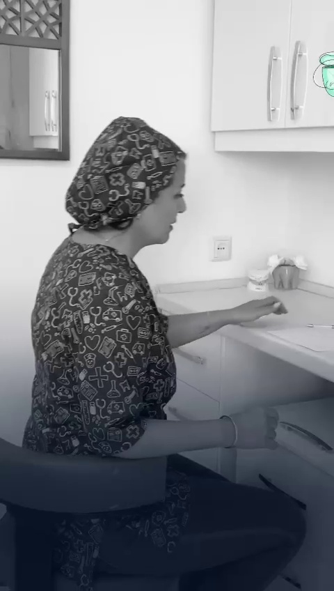 مطب دندانپزشکی دکتر آناهید فراهانی