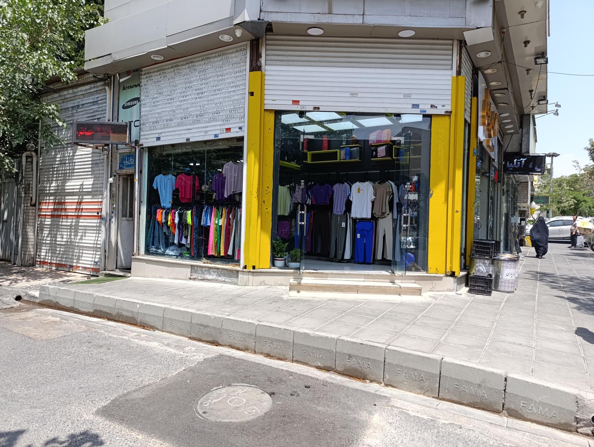 ظروف یکبار مصرف برند پیکنیک