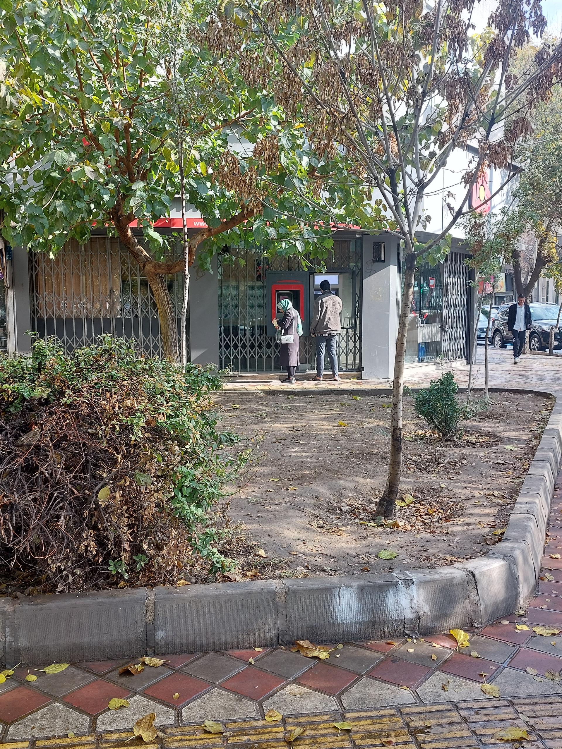 خودپرداز شعبه دولت آباد
