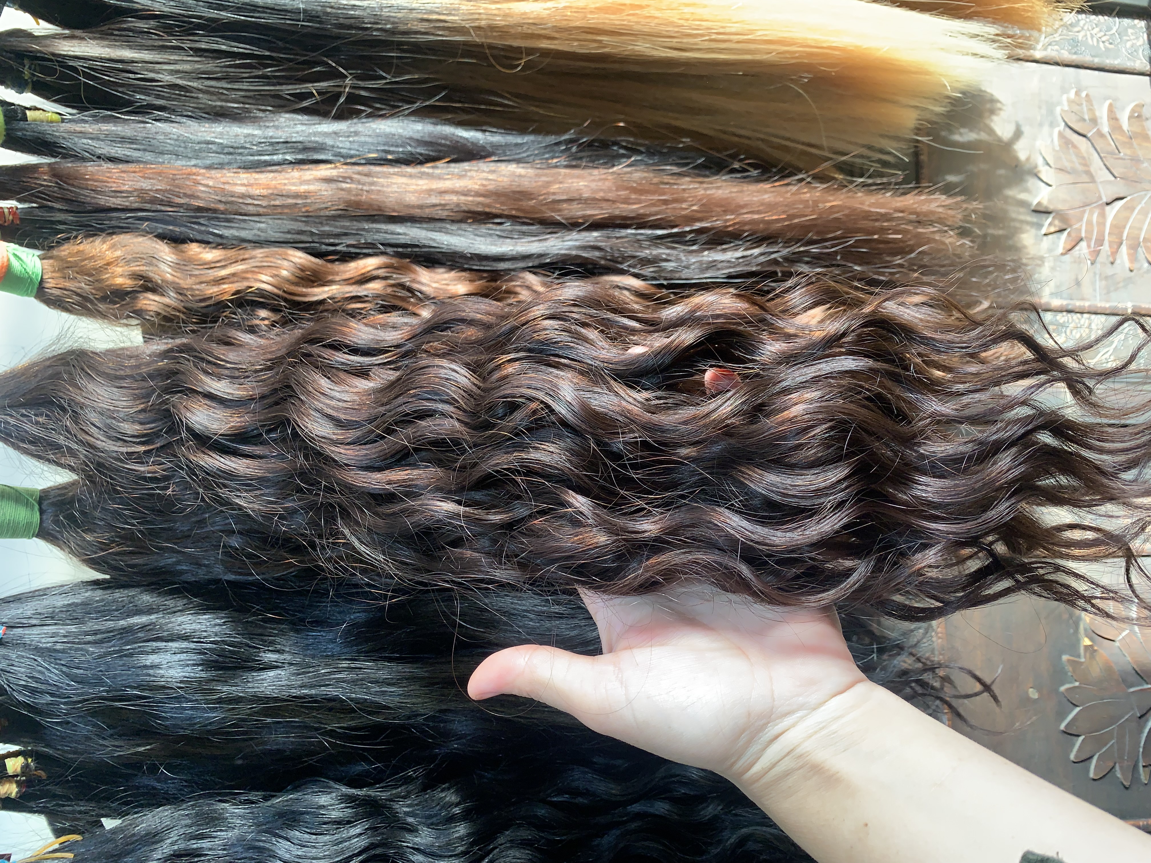 خدمات تخصصی اکستنشن مو رزیتا