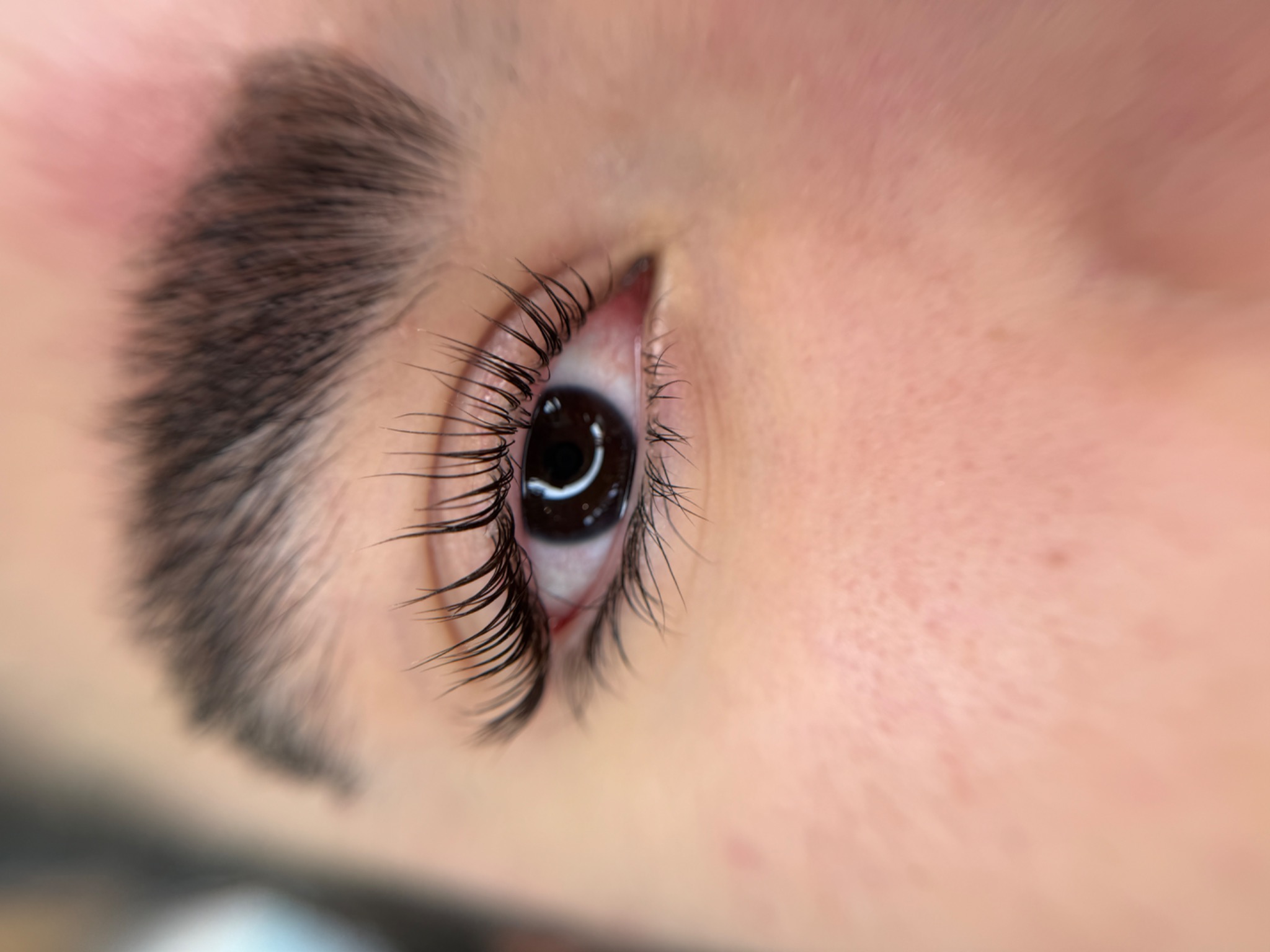 اکستنشن مژه دنیا سلطانی