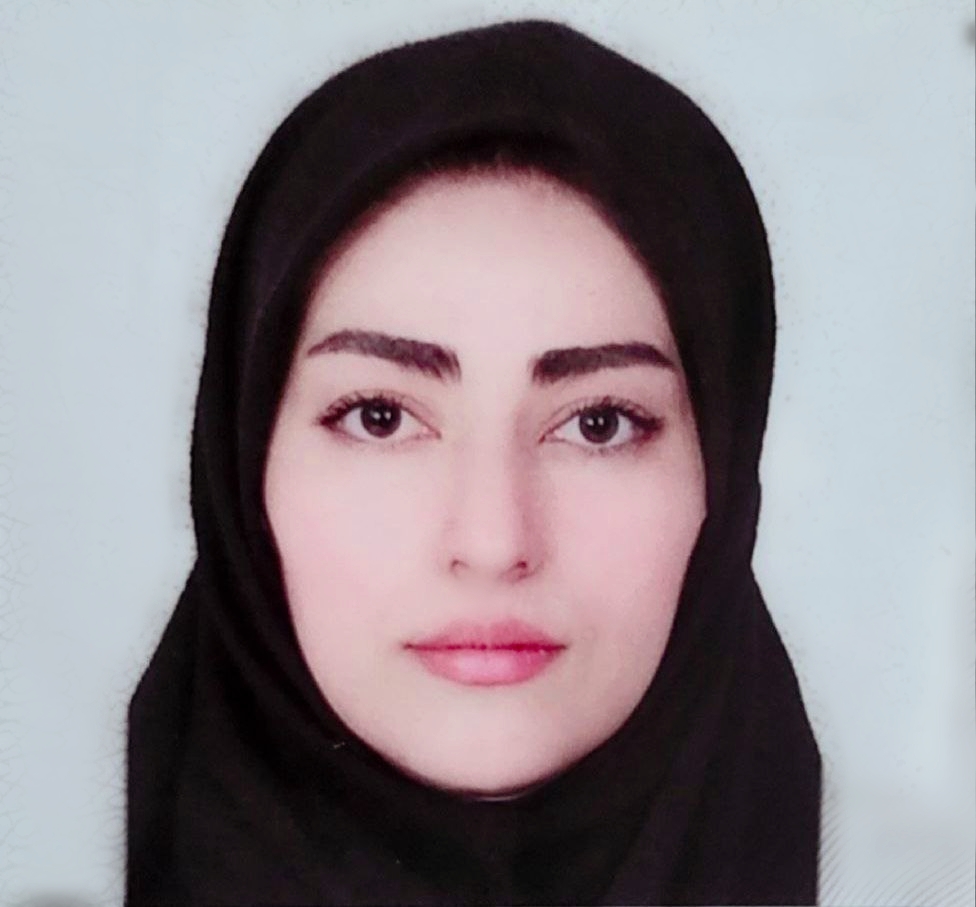 وکیل فاطمه کریمی