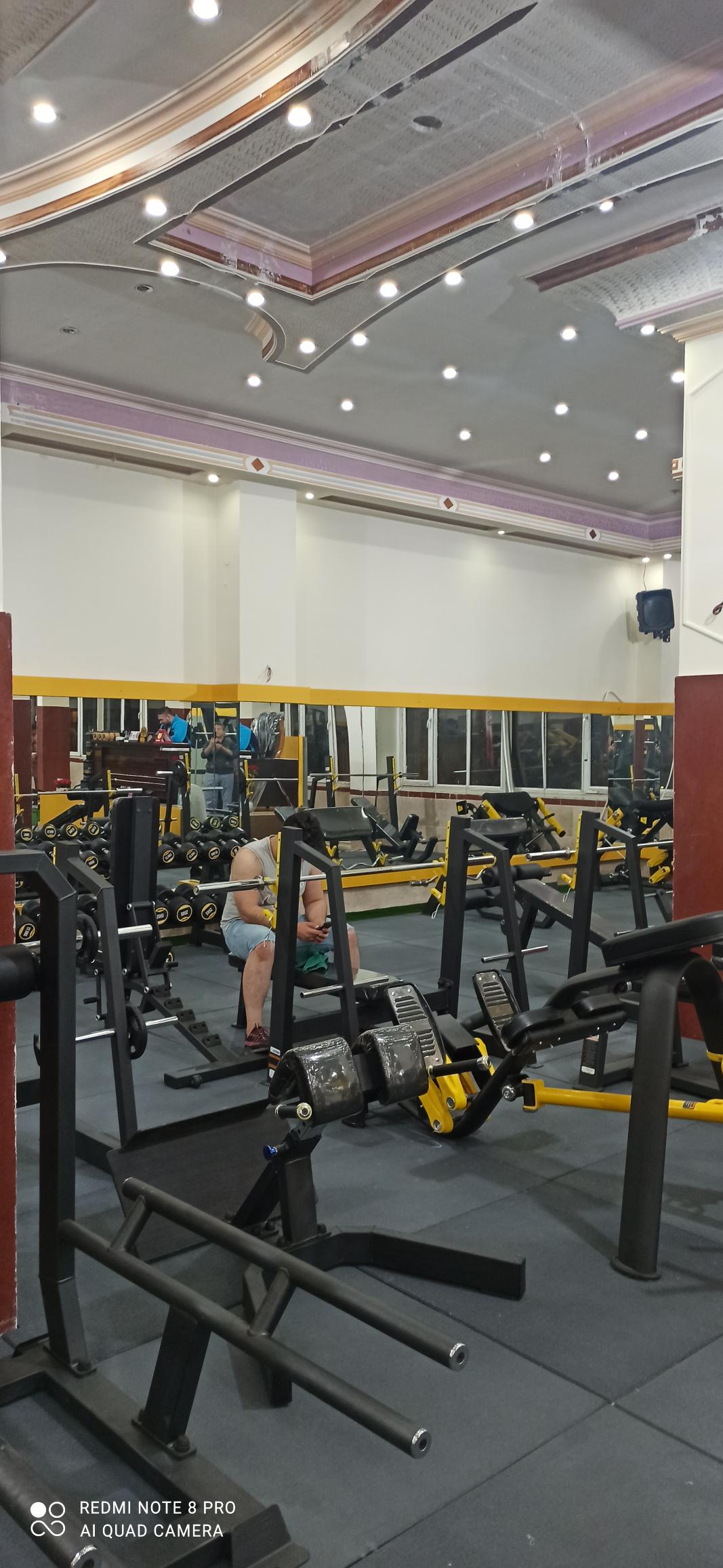 باشگاه بدنسازی قنبری