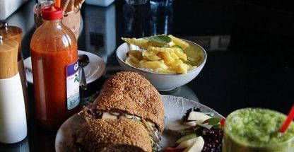 کافی شاپ ژیهات