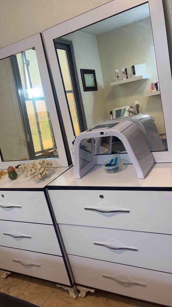 فیشیال و پاکسازی پوست صبا