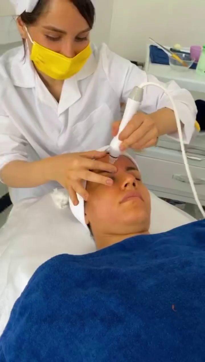 کلینیک پزشکی زیبایی الوا