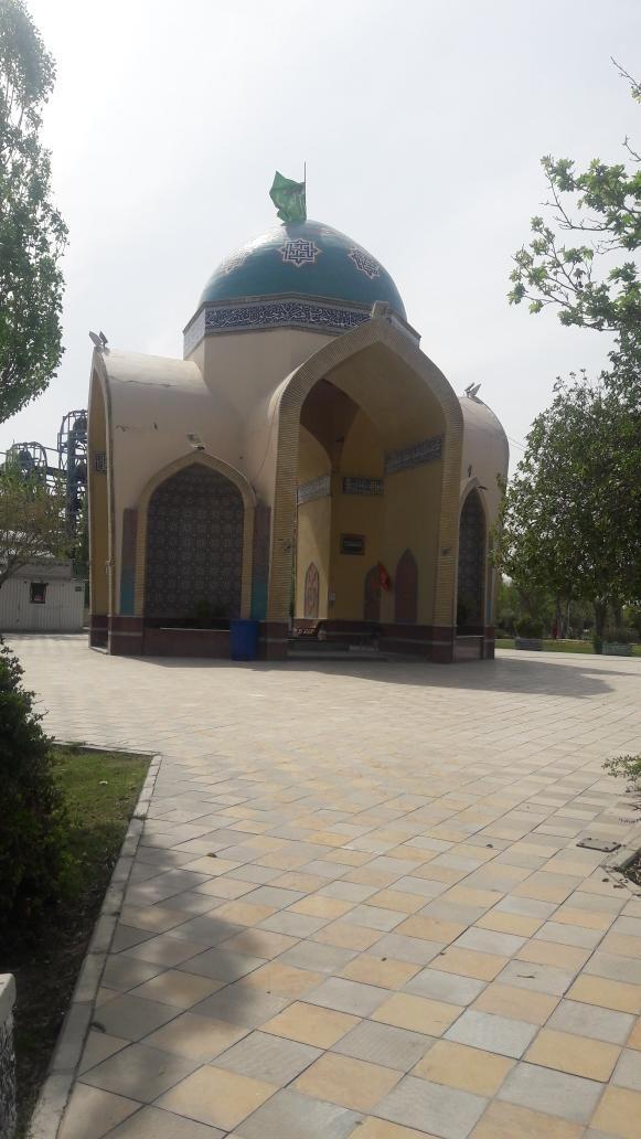 مقبره شهدا گمنام