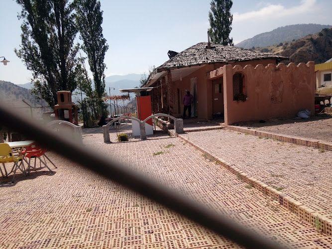 هتل خانه چوبی