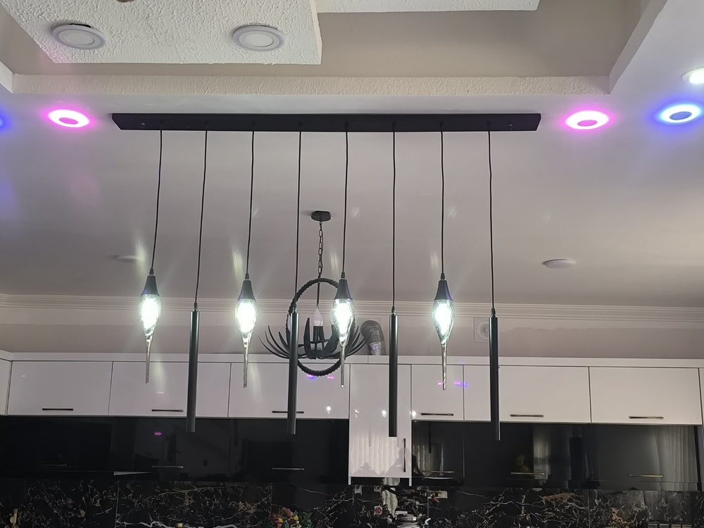 علی برزنونی