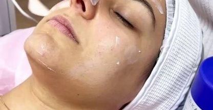 کلینیک پوست مو زیبایی امواج ایده آل