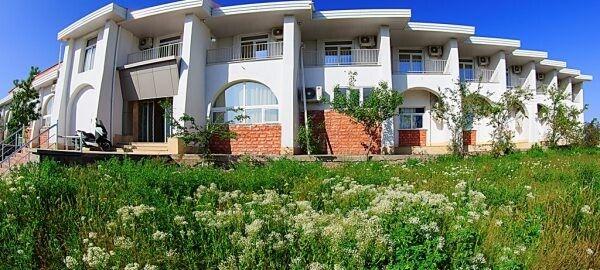 هتل جهانگردی مرند