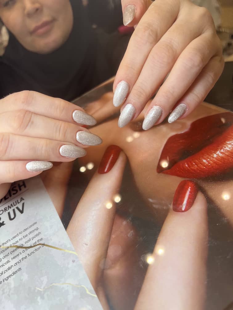 مرکز تخصصی خدمات ناخن حانیه