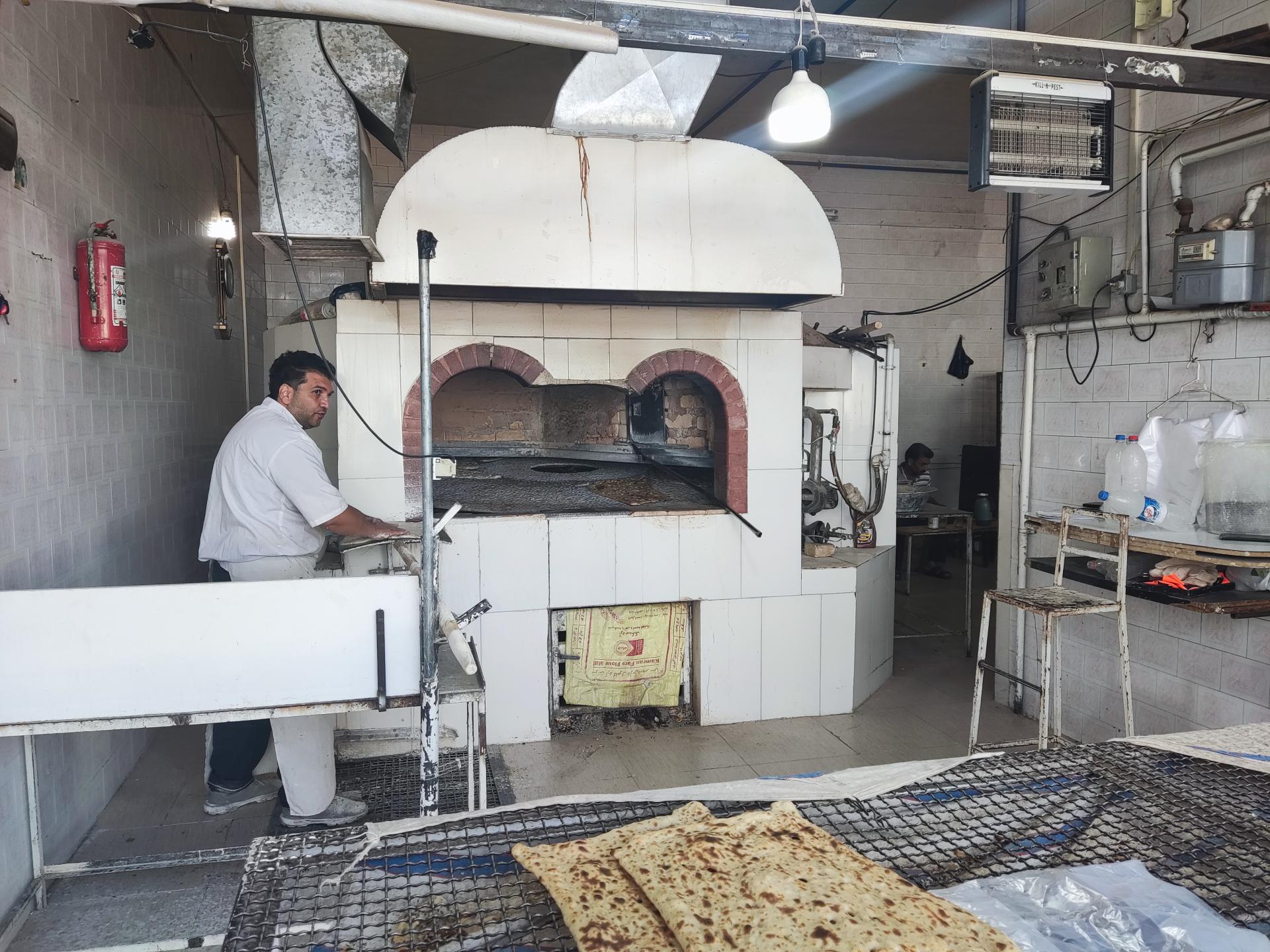 نانوایی لواش