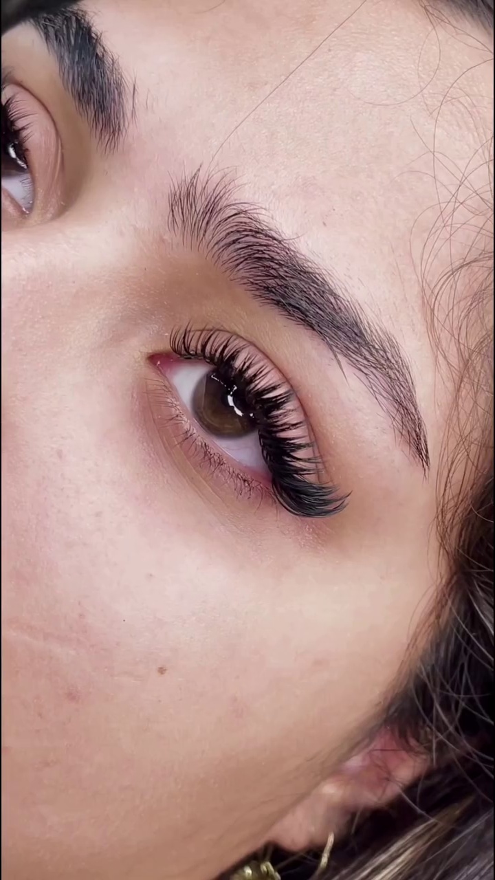 اکستنشن مژه آیسودا نوروزی