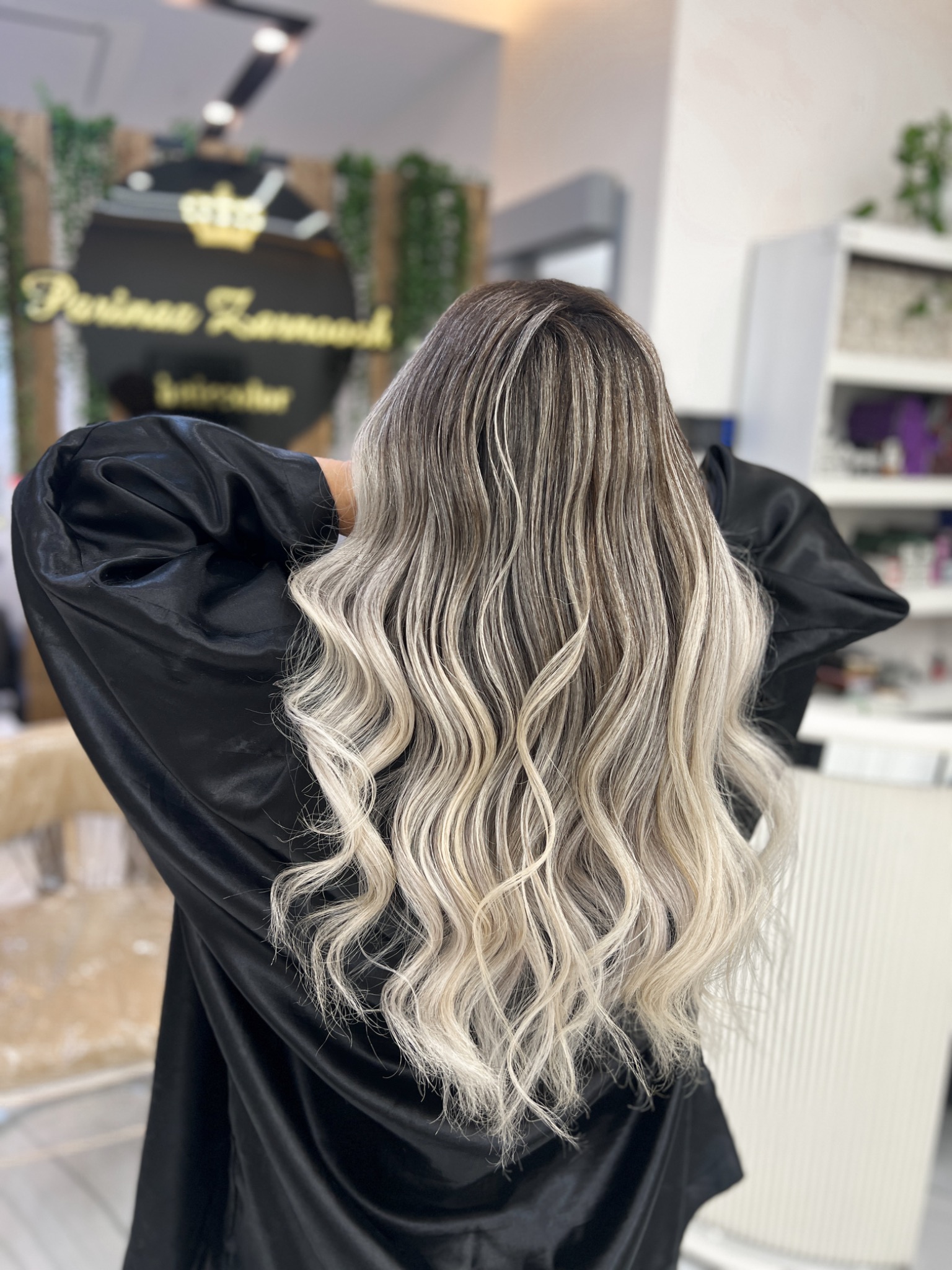 رنگ و لایت تخصصی پری‌ناز