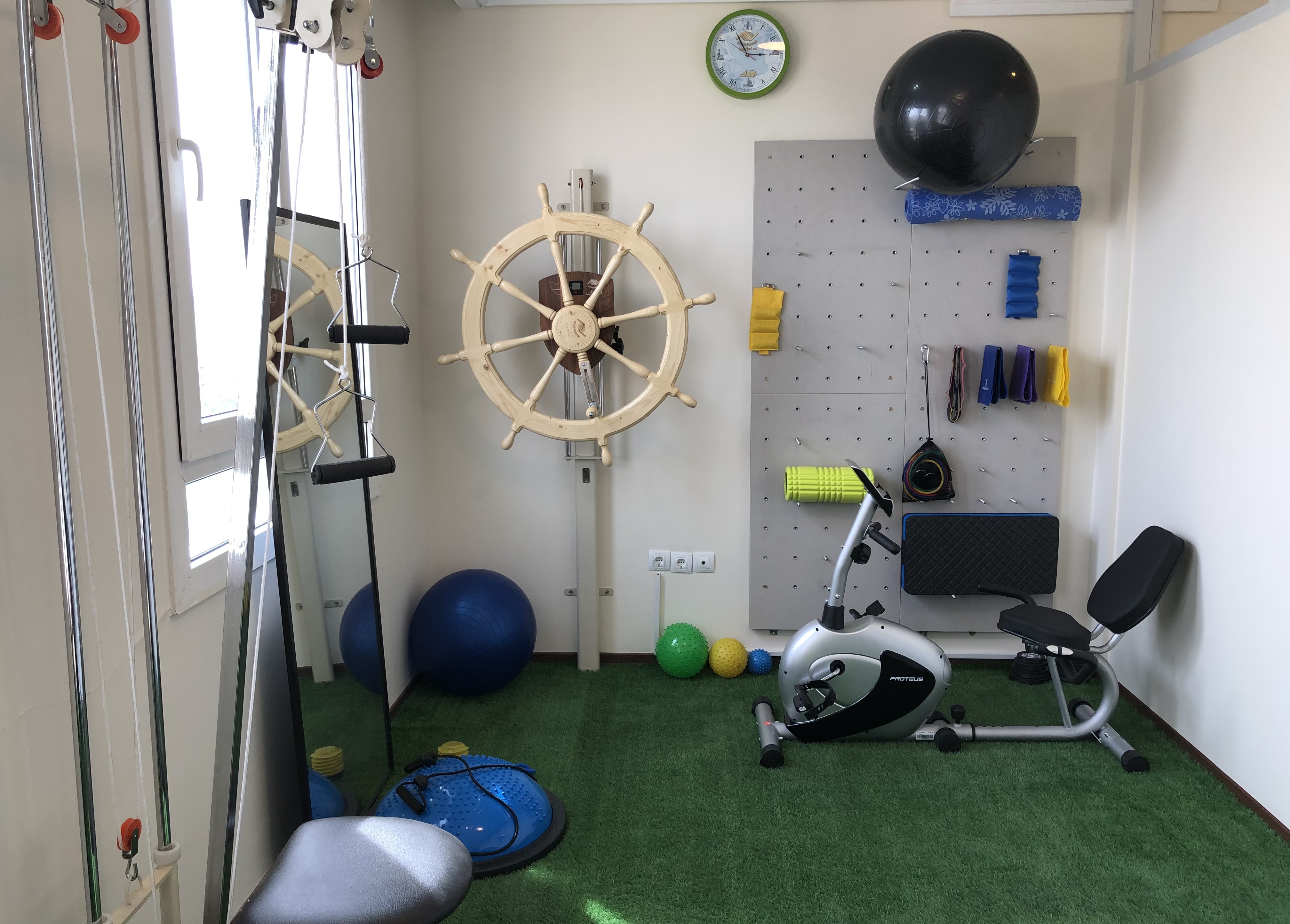 فيزيوتراپي پارسيا