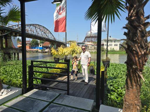 هتل بهشت
