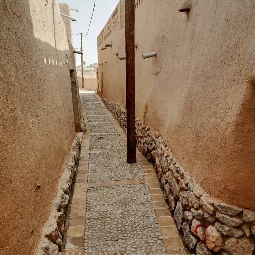 اقامتگاه بوم گردی حسین میرزا