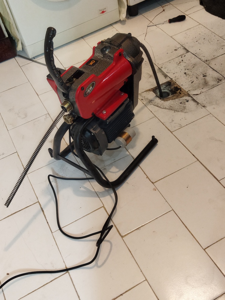 لوله بازکنی چاه بازکنی سراسر کرج بیگدلی