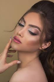 سالن زیبایی عروس رزالیا