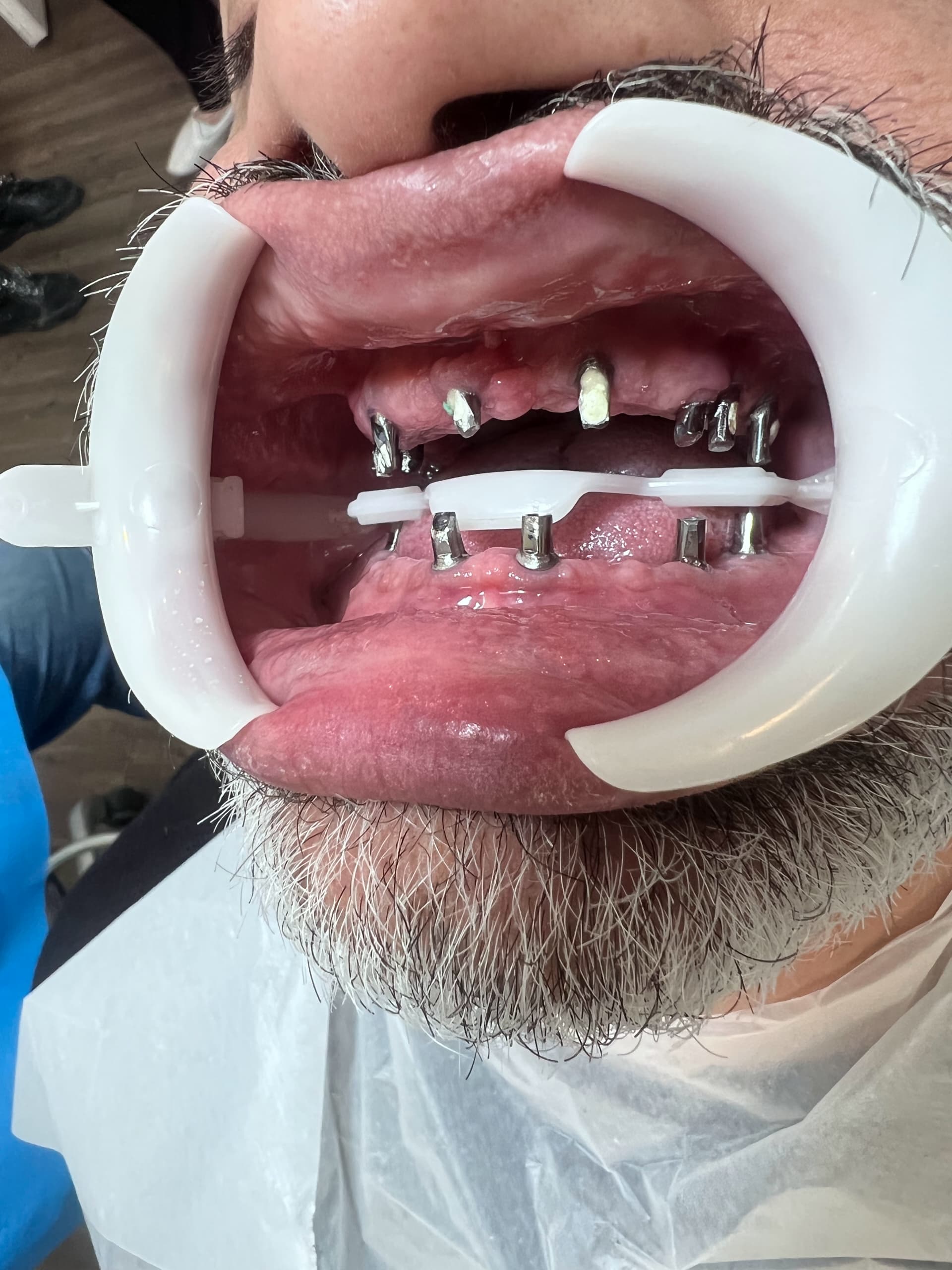 دندانپزشکی برلیانت