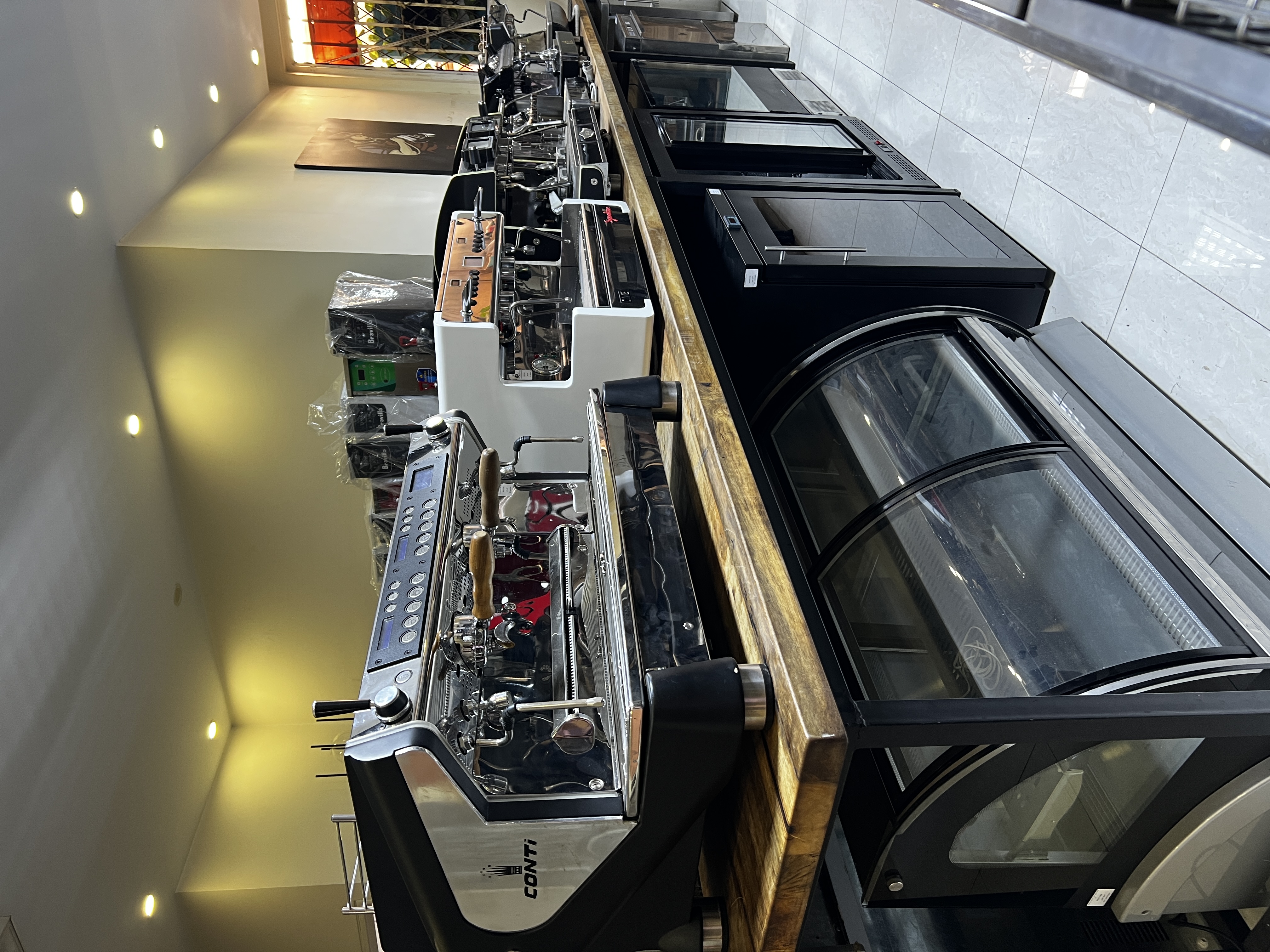 تجهیزات کافه و رستوران اصلان تجهیز