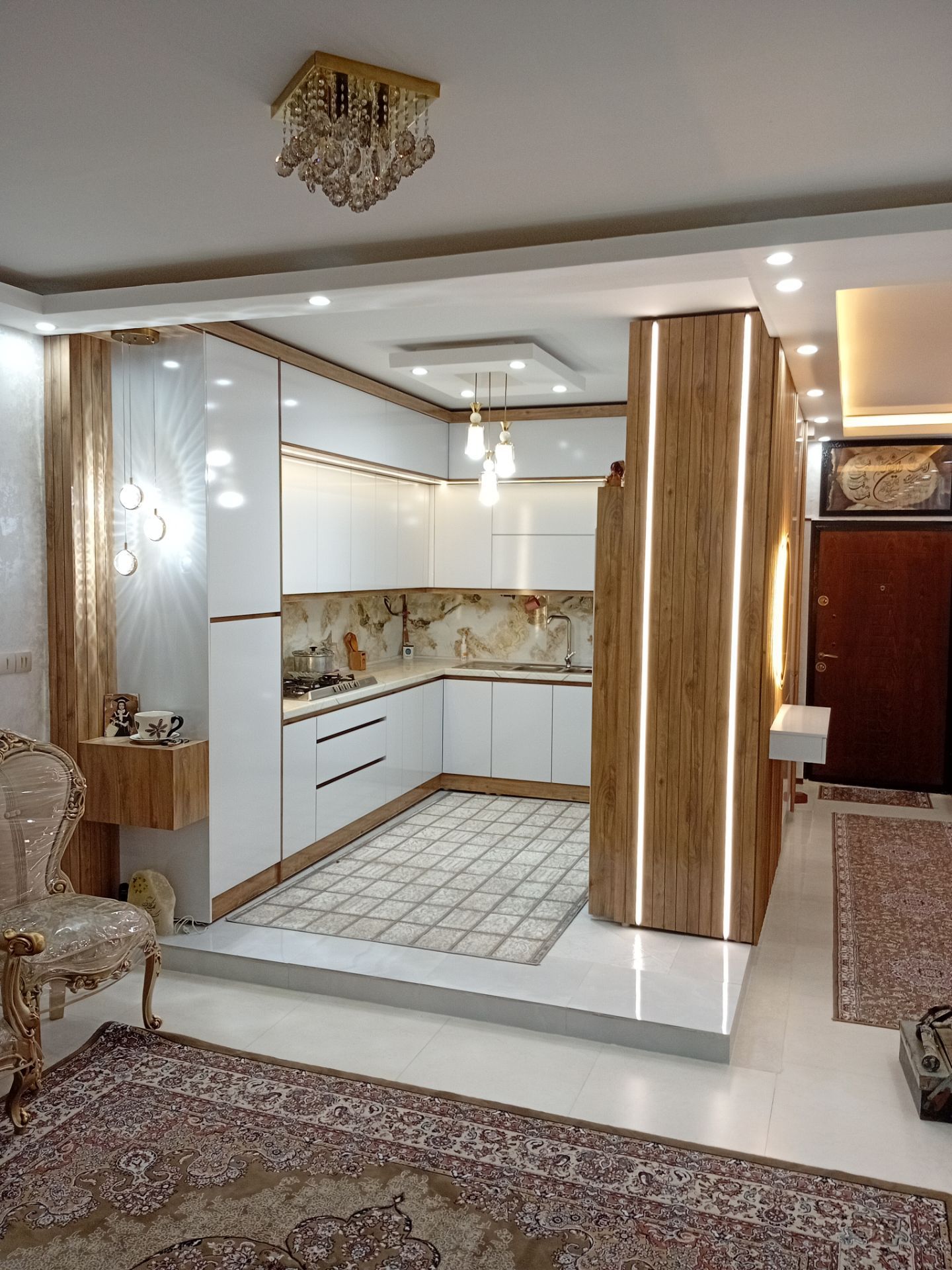 کابینت قاضی (تولید و پخش کابینت)