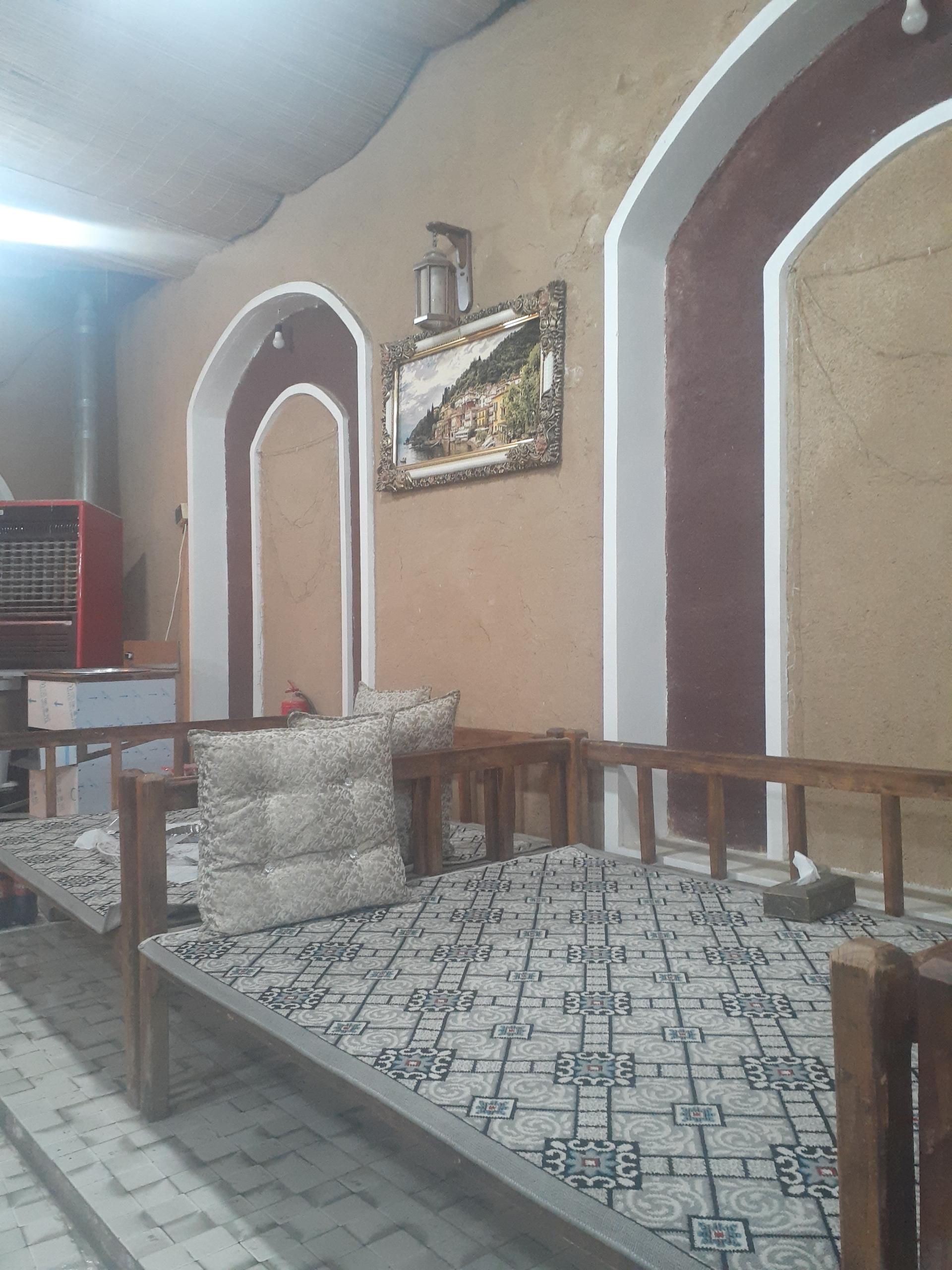 خانه معلم چادگان