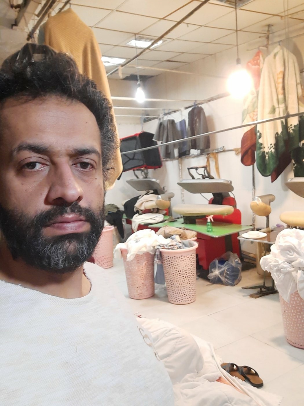 خشکشویی و اتوشویی محمد مهدی رجبی آلاشتی