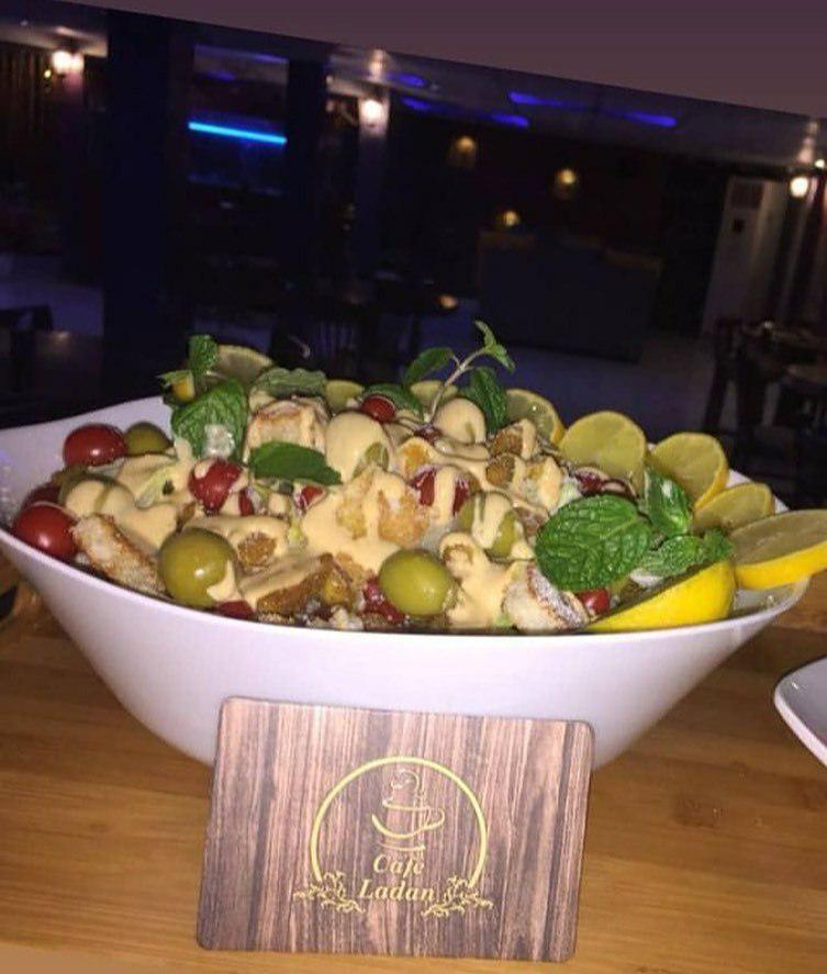 کافی شاپ و فست فود لادن