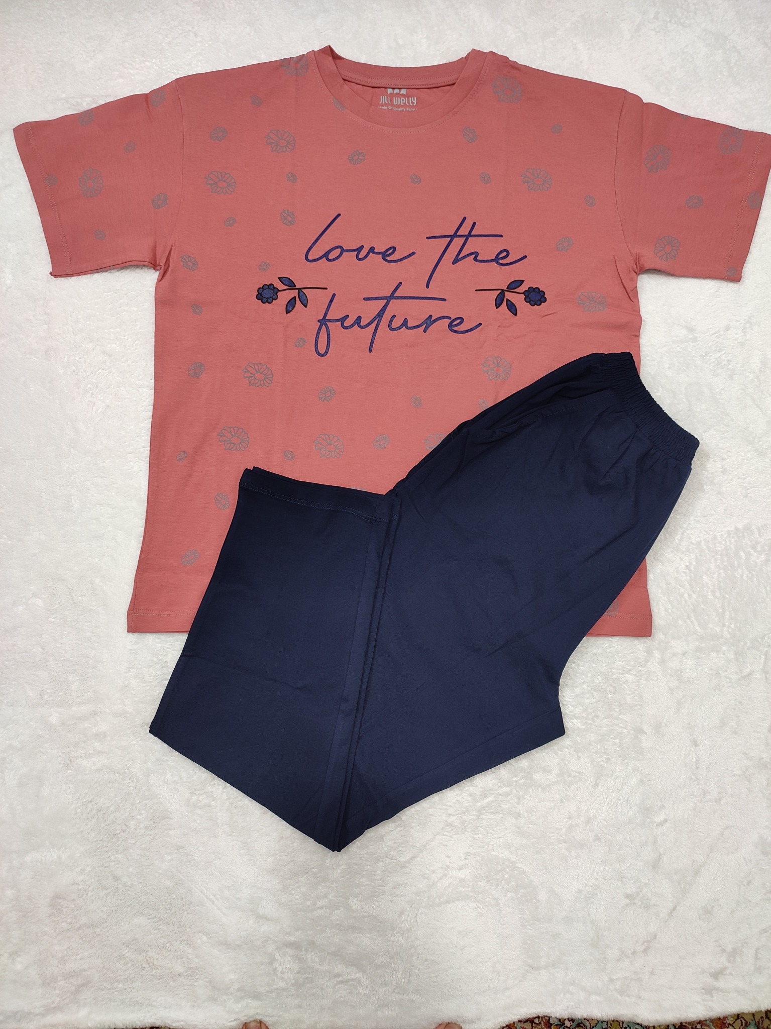 فروش پوشاک زهرا