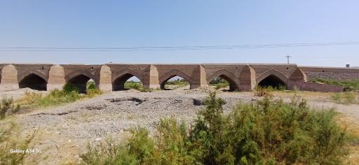 پل میانه