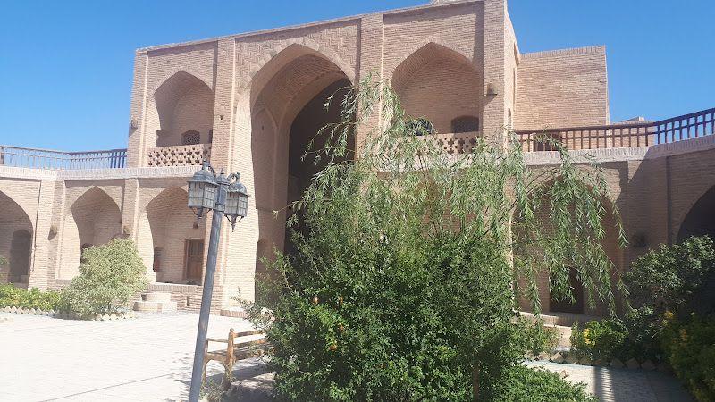 Kouhpa Caravanserai Hotel