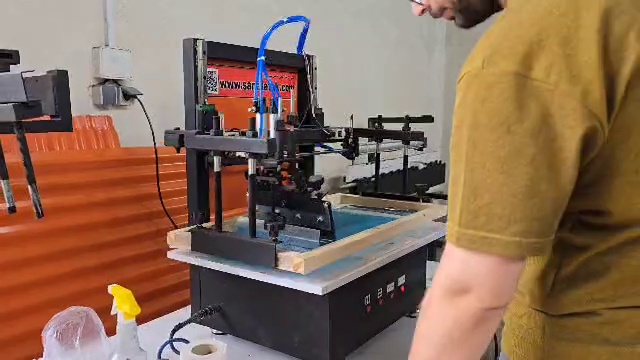 دستگاه سیلک و چاپ تبلیغاتی نگار الماس