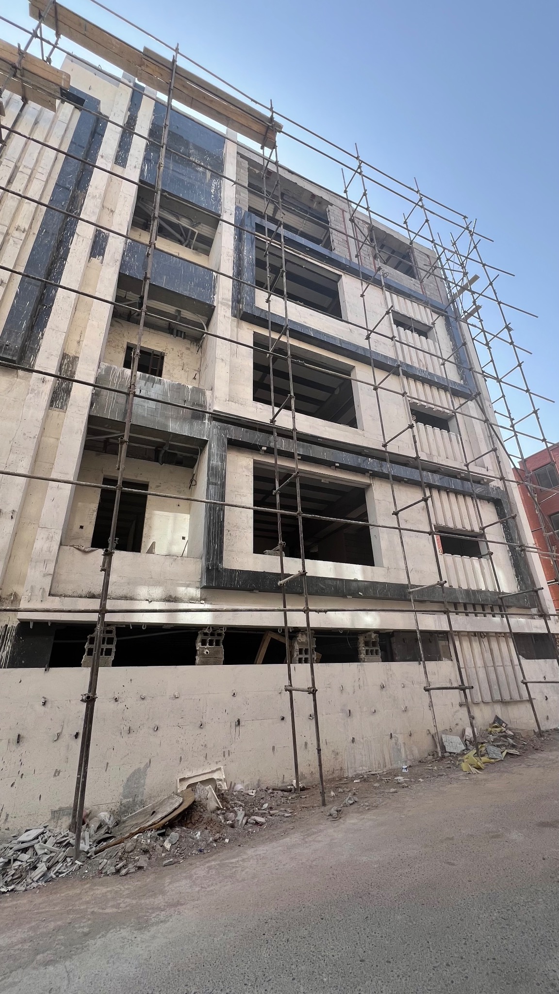 مسکن دیپلمات پرند