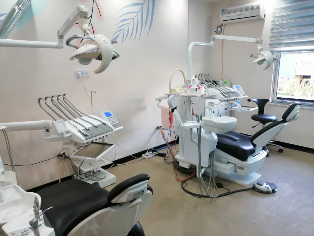 دندانپزشکی اندیشه (آیرال)