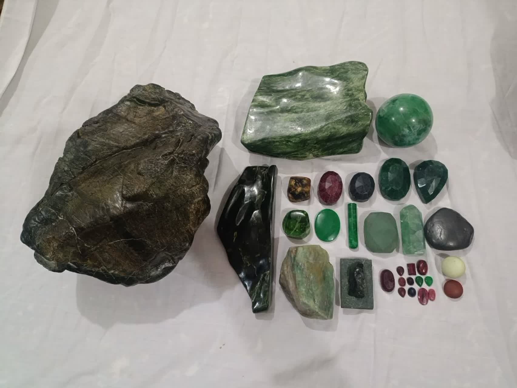 فروش سنگهای قیمتی