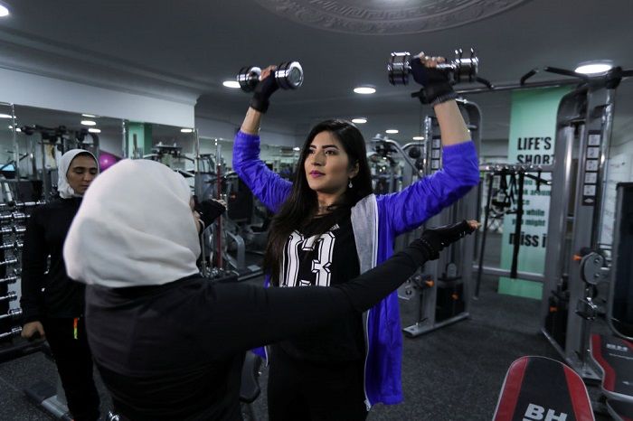 باشگاه بدنسازی و تناسب اندام پارسیان