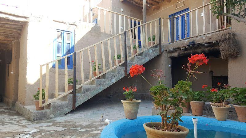 اقامتگاه بومگردی نامق