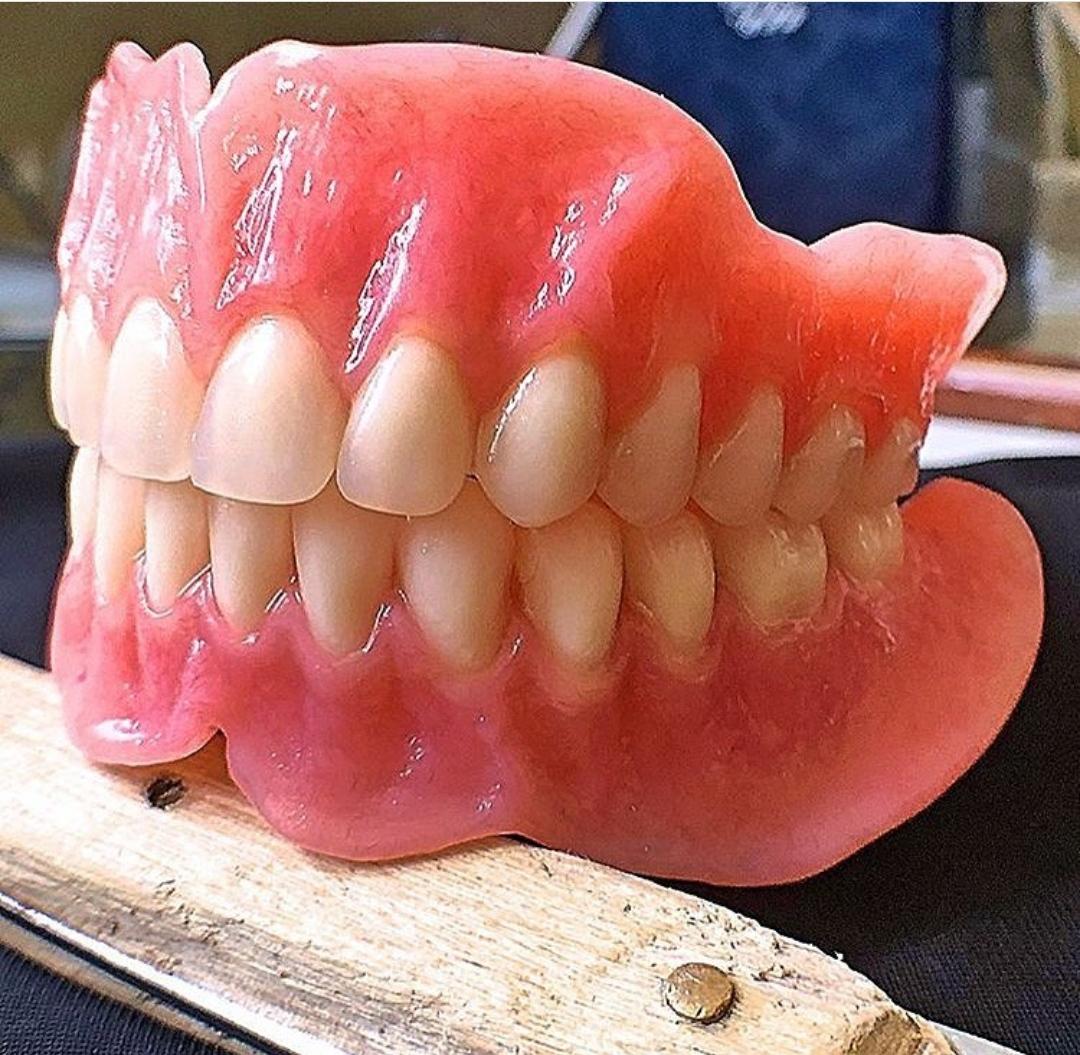 دندانسازی لبخند(دیواندری)