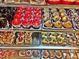 شیرینی الف (شعبه زعفرانیه)