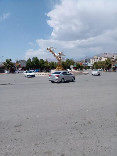 میدان هفت تیر