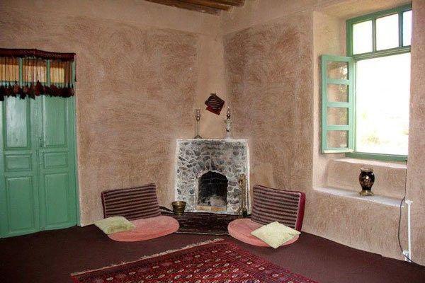 اقامتگاه بومگردی آتر