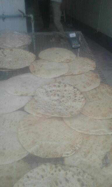 نانوایی تافتون تنوری سبوس دار