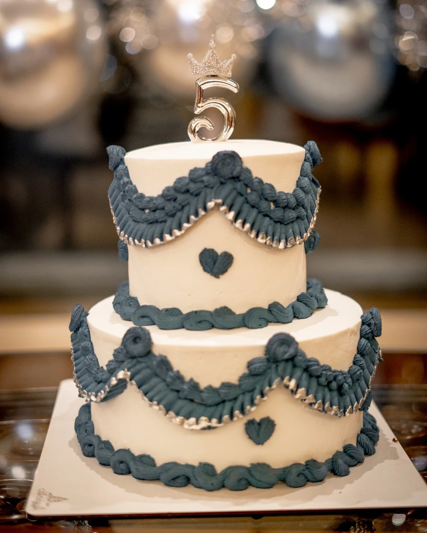 شیرینی الف (سعادت آباد)