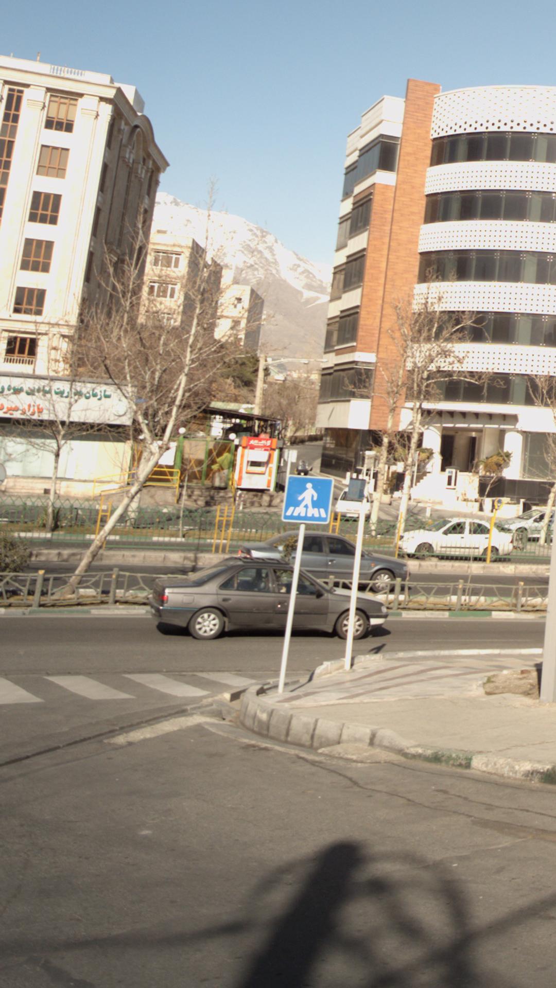 خودپرداز بانک شهر ( شعبه خیابان نیل )