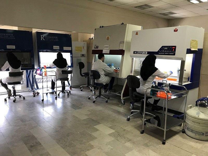 آزمايشگاه كشت بافت